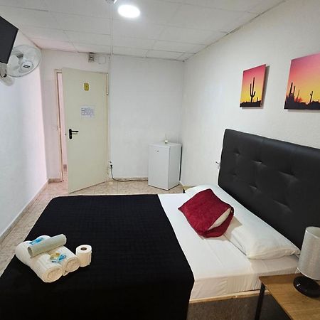 יורט דה מאר Hostal Sol Celeste מראה חיצוני תמונה