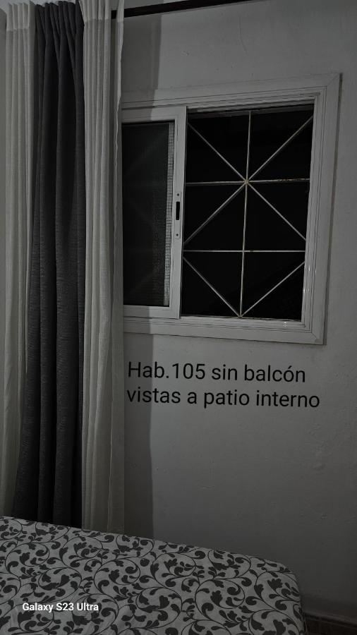 יורט דה מאר Hostal Sol Celeste מראה חיצוני תמונה