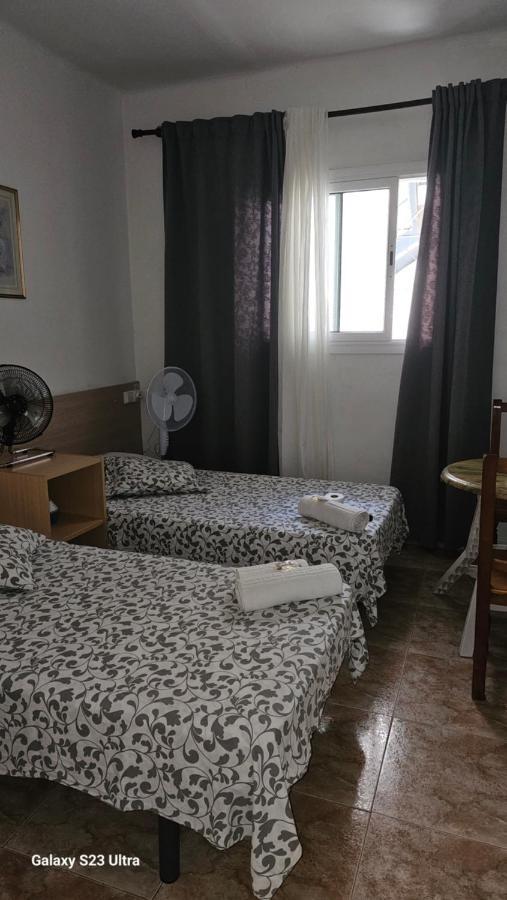 יורט דה מאר Hostal Sol Celeste מראה חיצוני תמונה