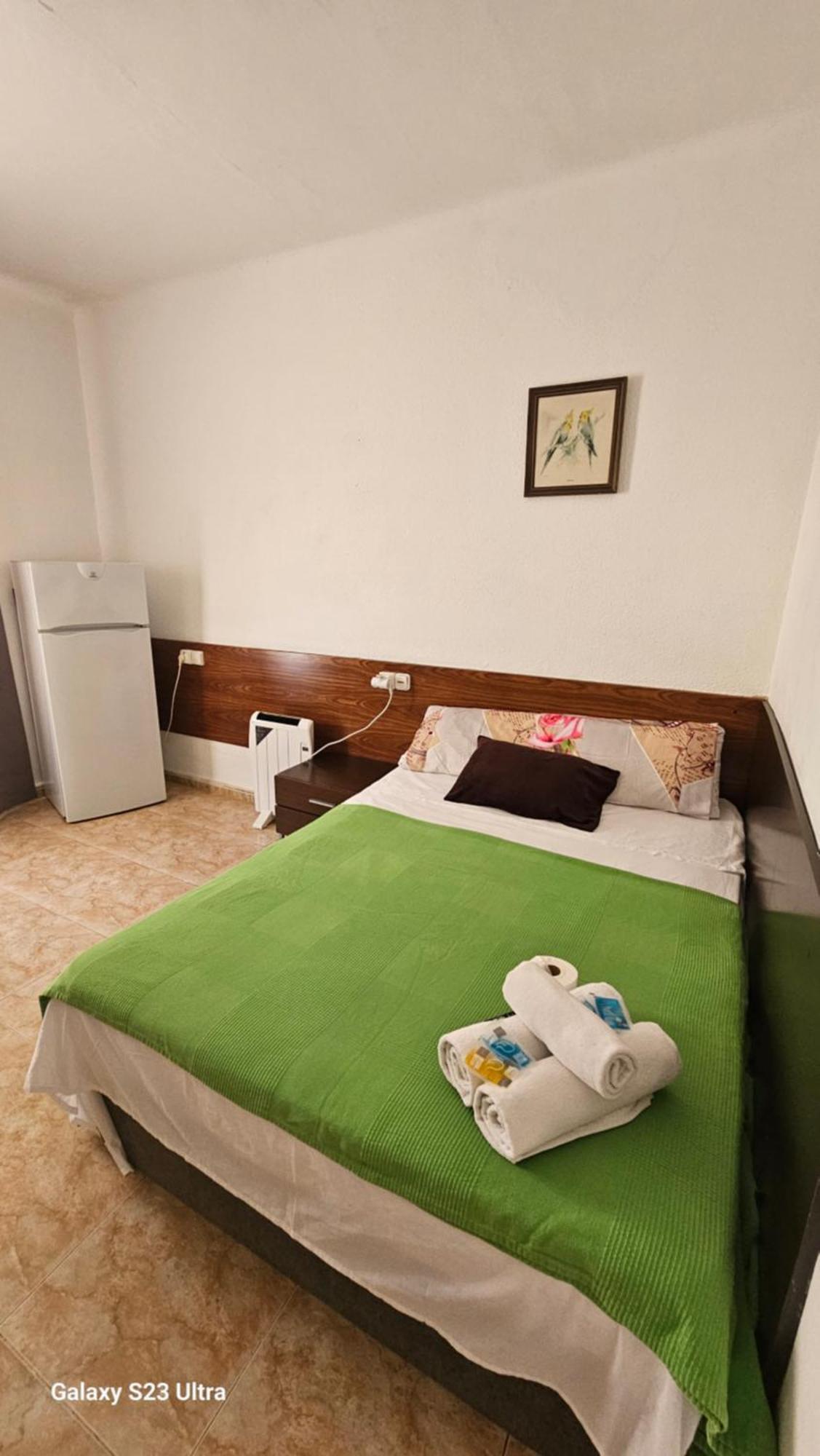 יורט דה מאר Hostal Sol Celeste מראה חיצוני תמונה