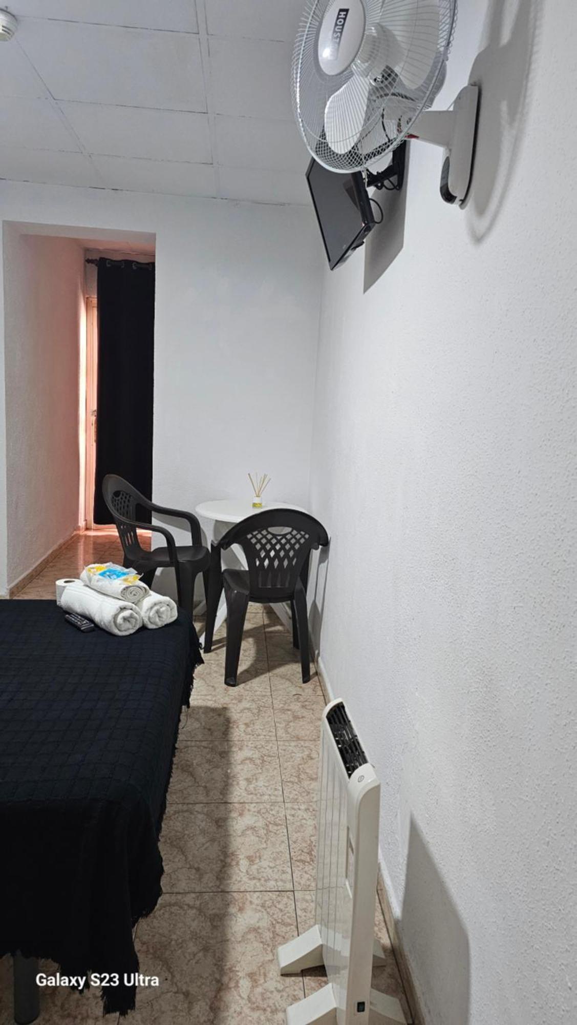 יורט דה מאר Hostal Sol Celeste מראה חיצוני תמונה