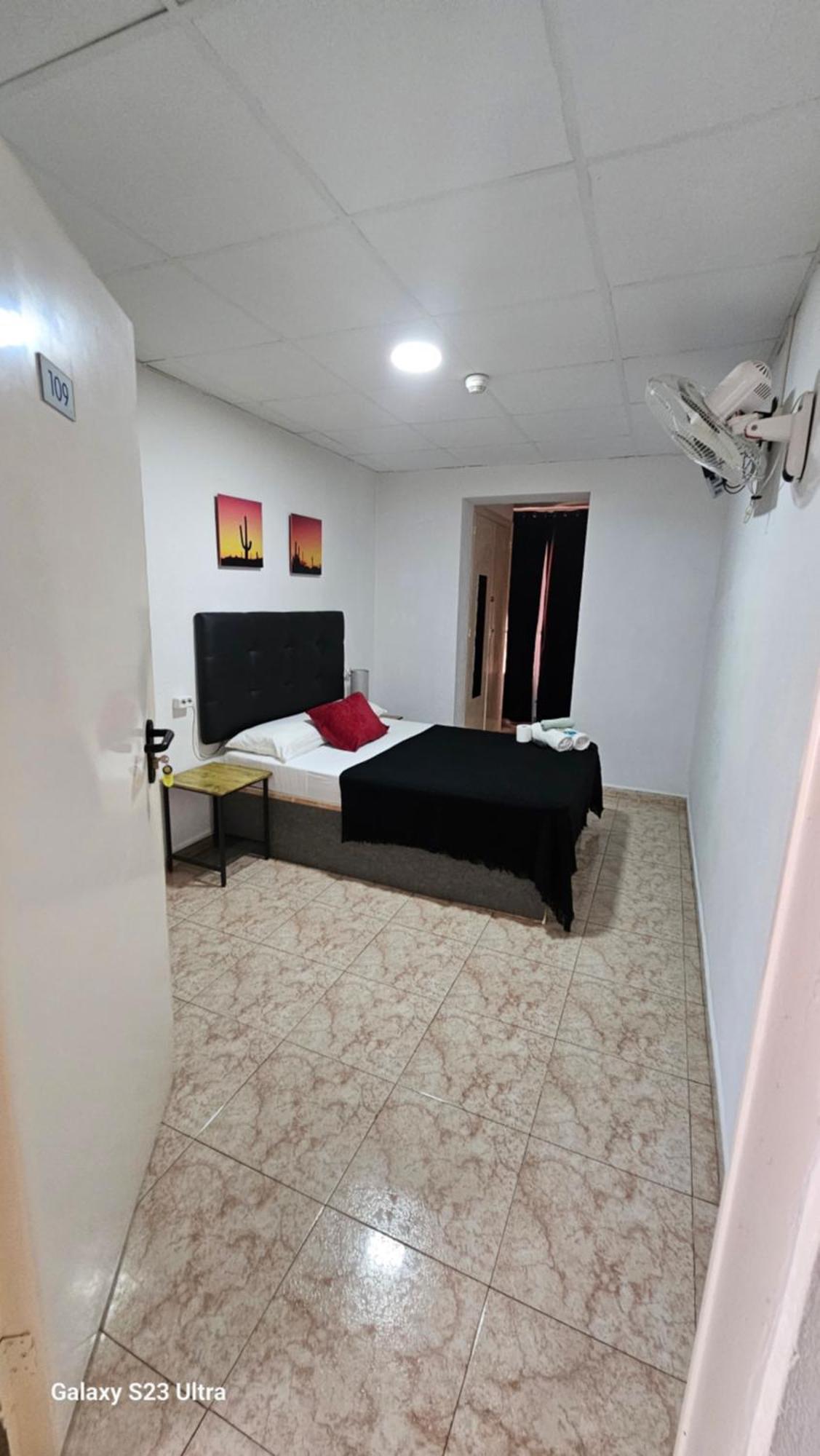 יורט דה מאר Hostal Sol Celeste מראה חיצוני תמונה